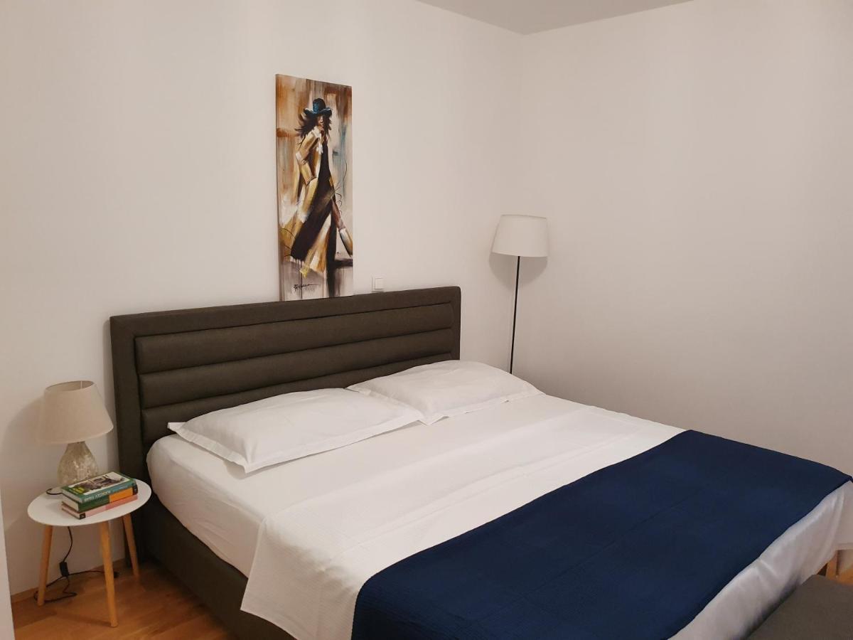 Apartment Pinna Nobilis, Private Parking Makarská Exteriér fotografie